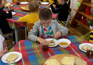 Kanapki z miodem były pyszne!