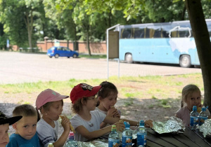 Grupa czerwona podczas pobytu w Gołuchowie.