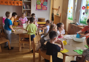Zabawa dydaktyczna pt. „Pranie”.
