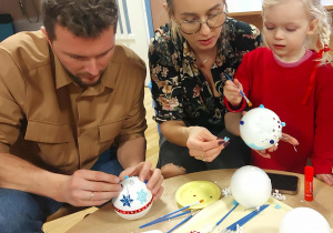 Świąteczne warsztaty z rodzicami