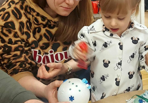 Świąteczne warsztaty z rodzicami