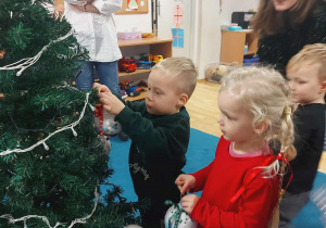 Świąteczne warsztaty z rodzicami