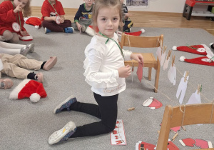 Wieszamy pranie Świętego Mikołaja