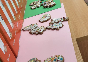 Świąteczne pierniczki grupy pomarańczowej.