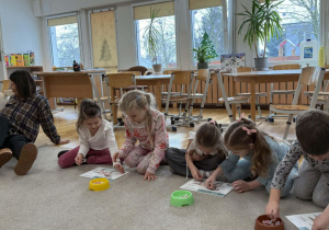 Dogoterapia w grupie Żółtej