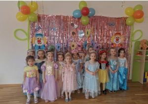 Bal karnawałowy w przedszkolu