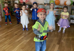 Bal karnawałowy w przedszkolu