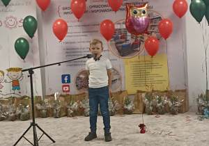 Tymek recytuje wiersz „Ślimak” Jana Brzechwy.