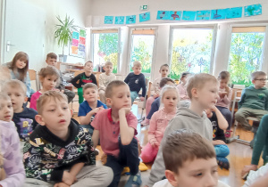 Spotkanie z dziećmi ze starszych grup.